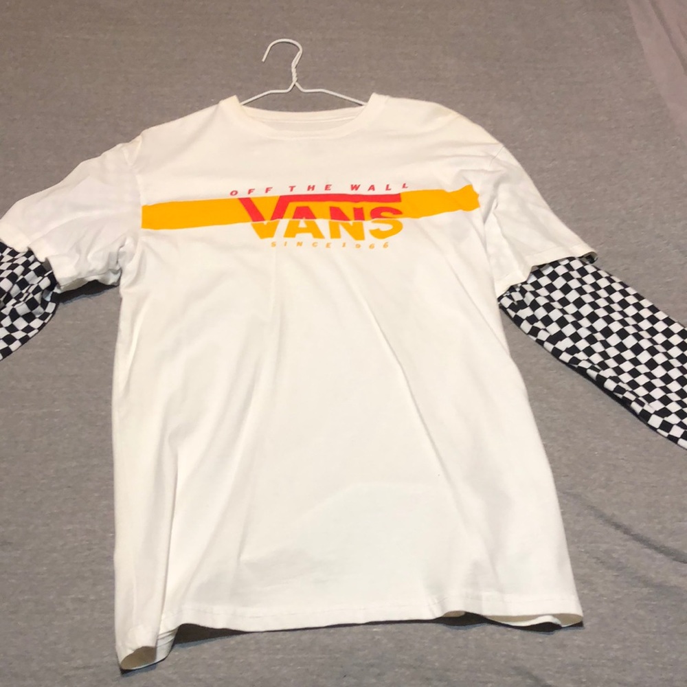 Vans tshirt long sleeve in used new like condition